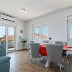 Mileni Apartment