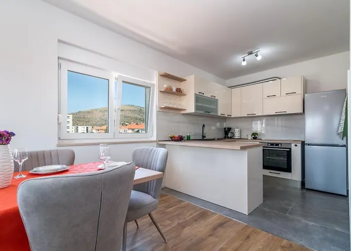 Mileni Apartamento *