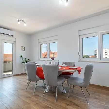 Apartament Mileni *