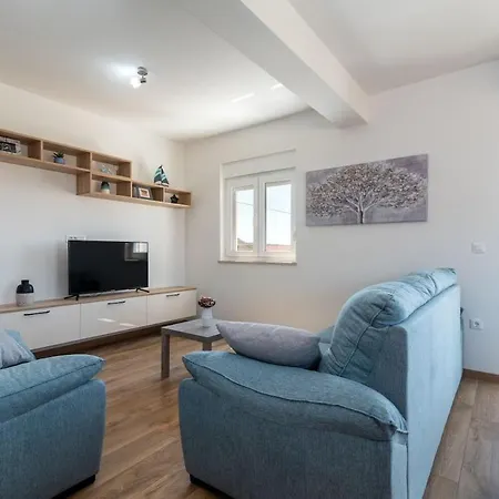 Apartament Mileni
